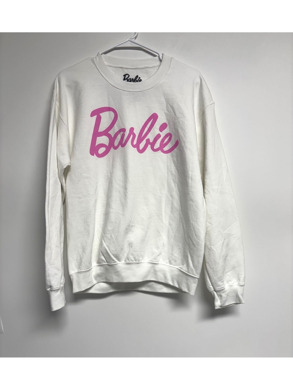 Barbie Women’s Medium White Crewneck Sweatshirt Pink Logo Graphic